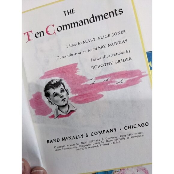 Christian children's books Thank you Lord God Loves Me lot of 5 - Picture 7 of 11